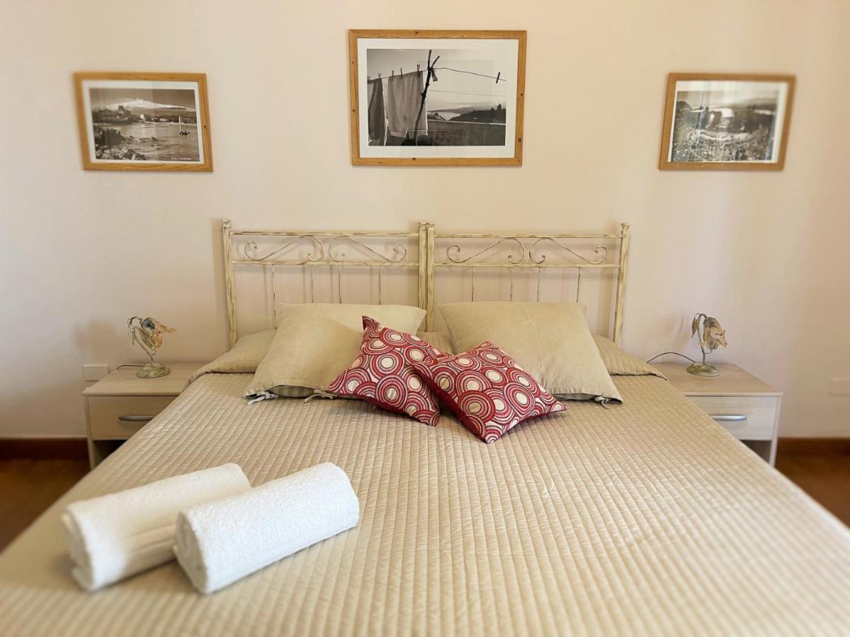 B&B Evelyne Taormine Extérieur photo